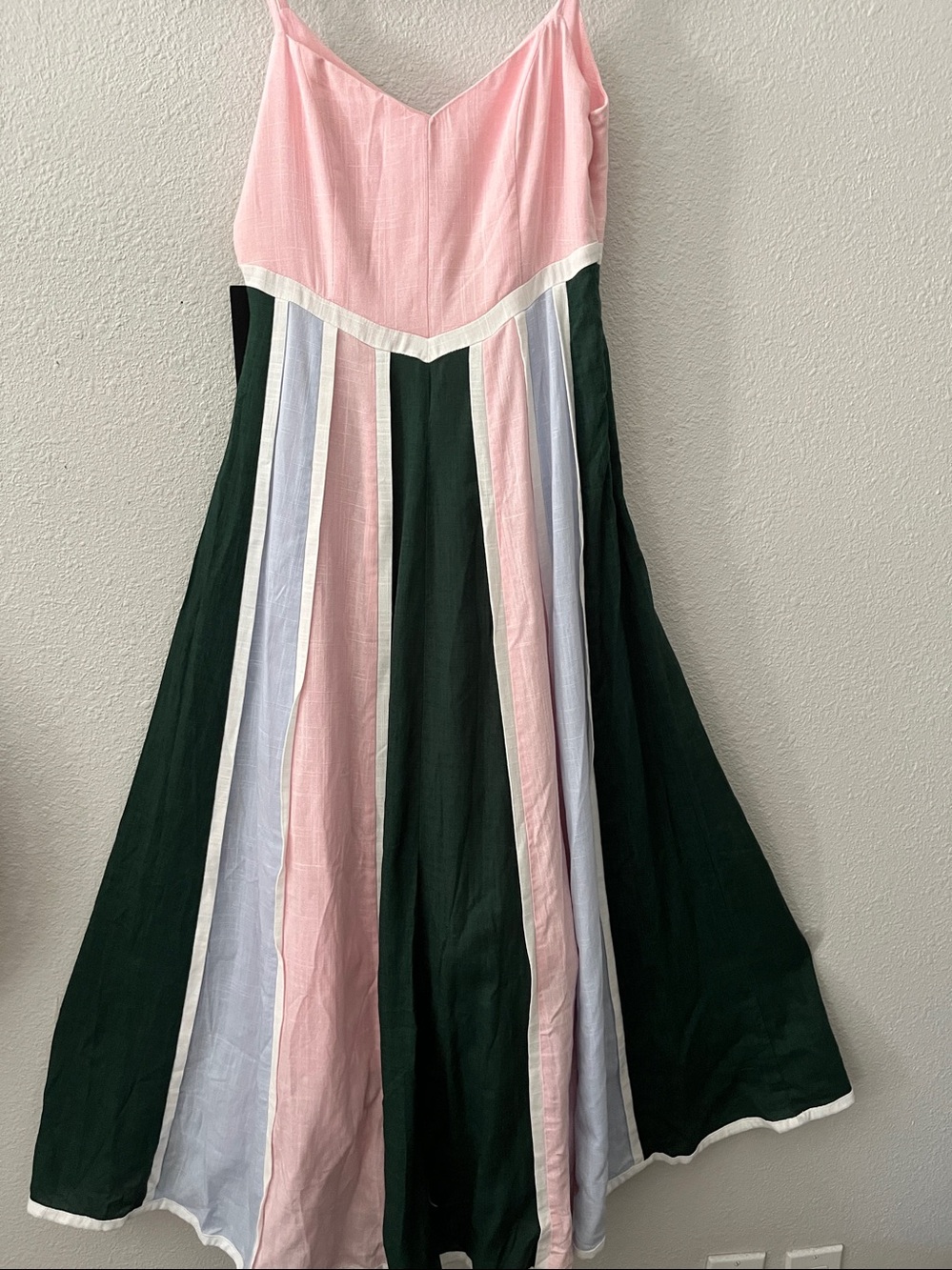Hyacinth House/Tuckernuck
Striped Pink, Green & White Maxi Dress
XX S